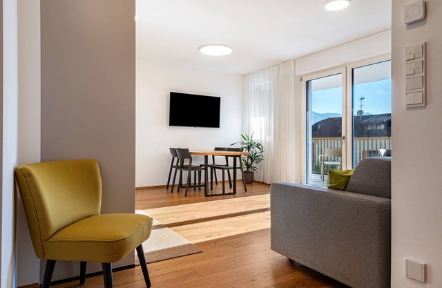 Apartment "Karin - Gala" with Shared Terrace & Wi-Fi