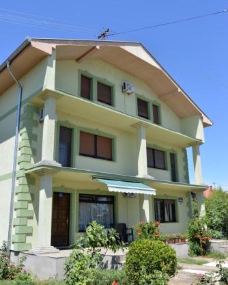 Apartment Kolonija