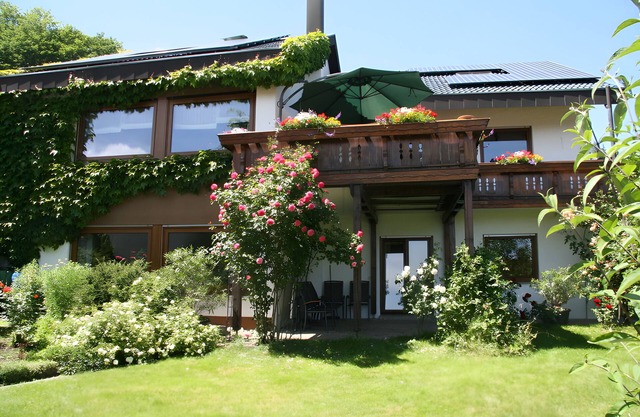 Apartment 'Kreuzbühl' with Terrace, Garden and Wi-Fi