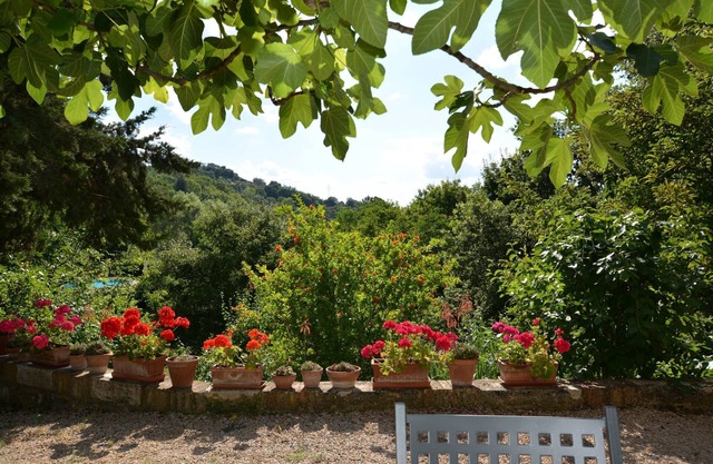 APARTMENT LA CASA NUOVA - in VILLA in the TUSCAN COUNTRYSIDE WITH POOL