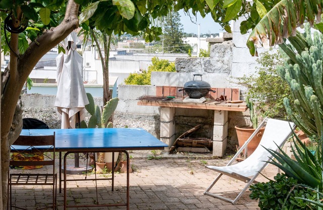 Apartment 'Levante' with Private Terrace, Wi-Fi and Air Conditioning