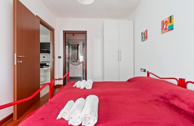 Apartment located in the Rubattino district in Milan, near the Esselunga di Rubattino