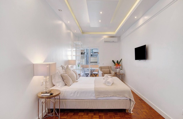 Apartment 'Luxury Home Sweet Home T3' with Shared Terrace, Wi-Fi and Air Conditioning