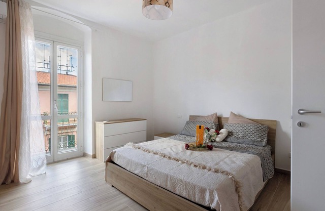 Apartment 'Maestrale' with Private Terrace, Wi-Fi and Air Conditioning