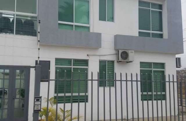 Apartment minutes from the beach