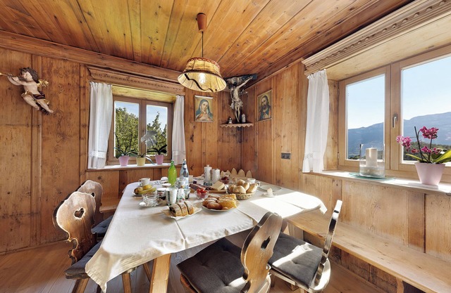 Apartment 'Moar im Rumsein - Etschblick' with Mountain View, Garden, Playground & Wi-Fi