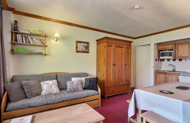 Apartment near slopes with Mont-Blanc view, free parking
