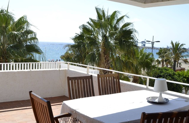 Apartment on the beach front line