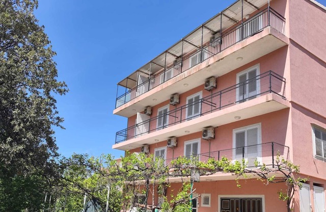 Apartment Panorama Near Beach A1