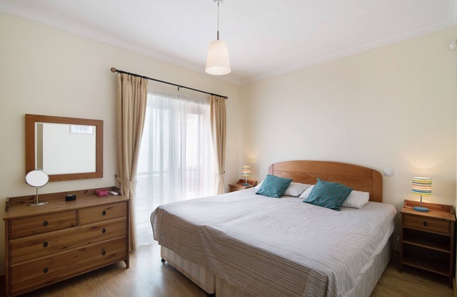 Apartment 'Quinta Da Gomeira 58' with Shared Pool, Shared Garden and Air Conditioning