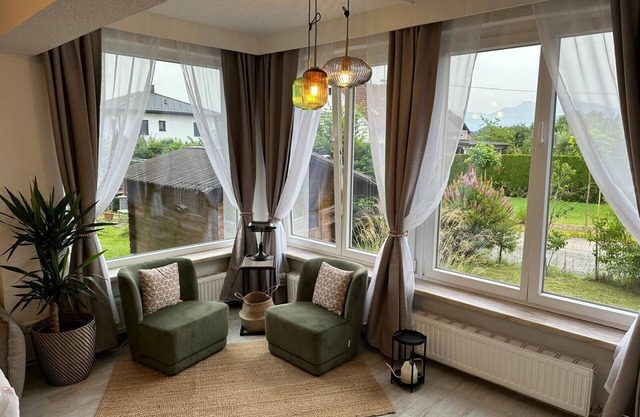 Apartment 'Rachel' with Private Terrace, Private Garden and Wi-Fi