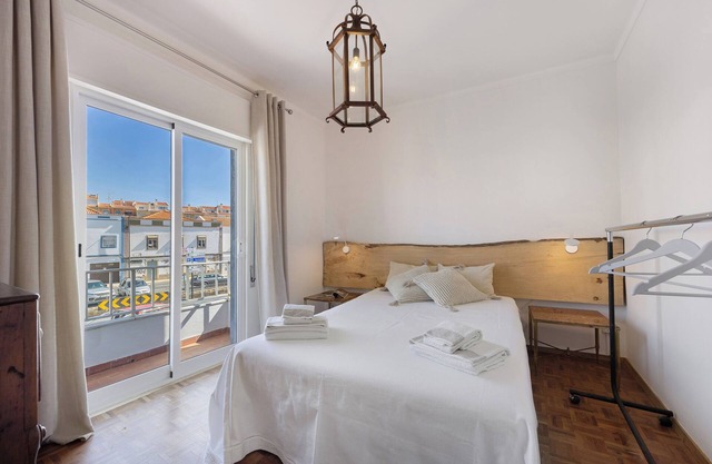 Apartment 'Regato' with Private Terrace, Balcony and Wi-Fi
