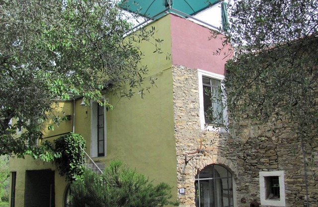 Apartment 'Romantisches Appartamento Oliva' with Sea View, Private Terrace and Wi-Fi