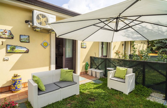 Apartment 'S Gerardo House' with Mountain View, Wi-Fi and Air Conditioning
