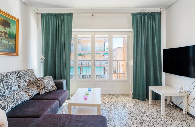 Apartment 'Staffan En Santa Pola' with Sea View, Wi-Fi and Air Conditioning