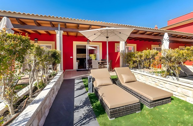 Apartment 'Standard 20' with Shared Pool, Wi-Fi and Air Conditioning