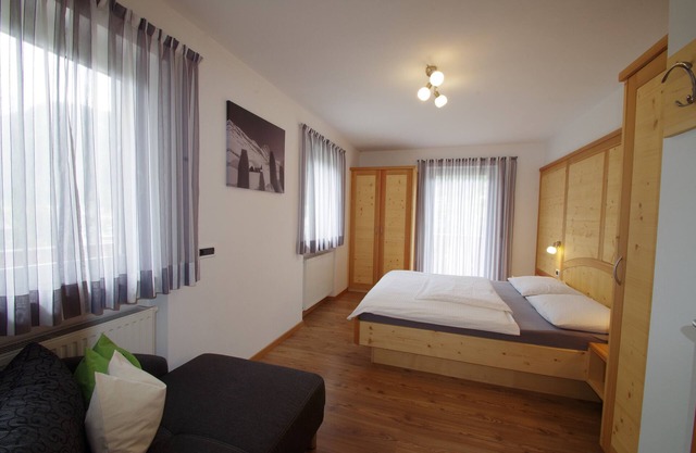 Apartment 'Villa Hubertus Valtoi' with Mountain View, Balcony and Wi-Fi