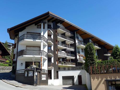 Apartment Villars Soleil B15 by Interhome
