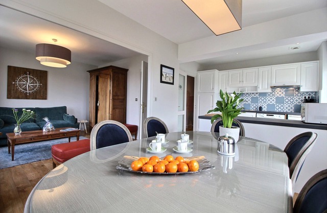 APARTMENT WITH A LAGOON VIEW - Villas des Sables