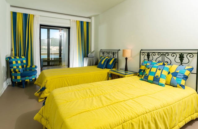 Apartment with River and Sea View in Caminha