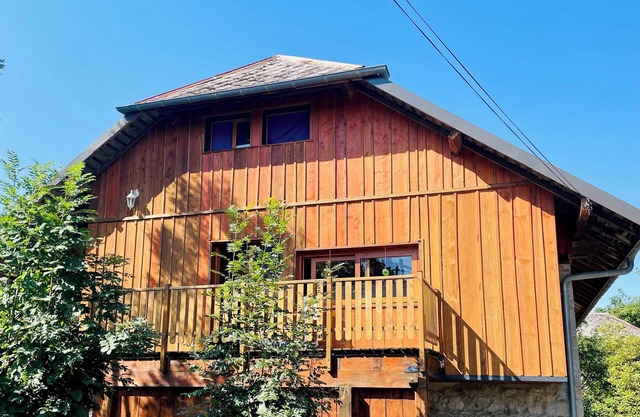 Apartment with terrace and mountain views, in the heart of the Massif des Bauges