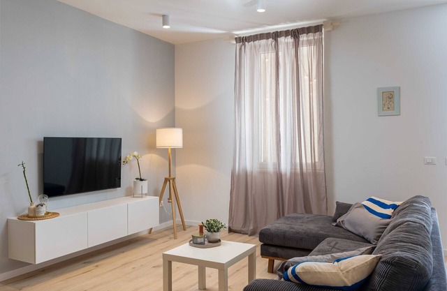 Apartments aMare - Three Bedroom Apartment with Terrace and Jacuzzi
