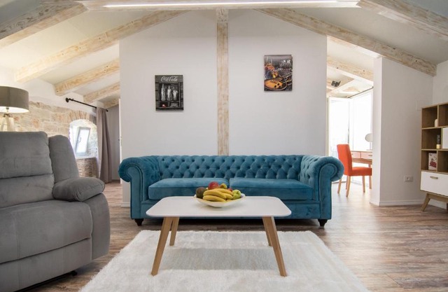 Apartments Borgo 8
