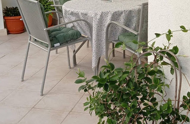 Apartments DARIANA (116321-A2) - Makarska