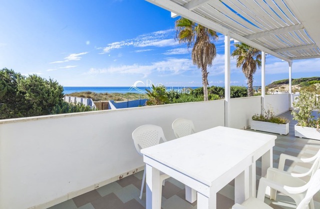 Apartments in residence in Punta Prosciutto with direct access to sandy beach