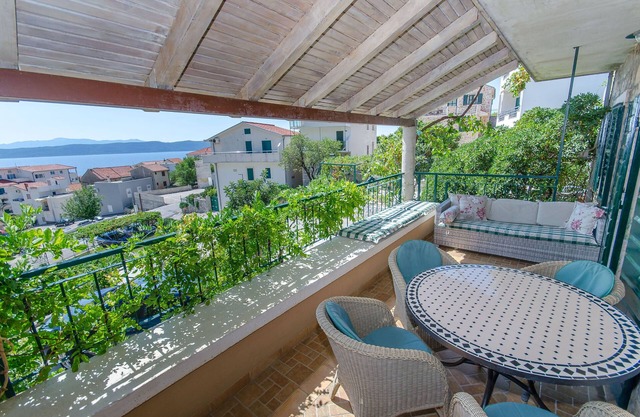 Apartments Peric (30122-A2) - Igrane