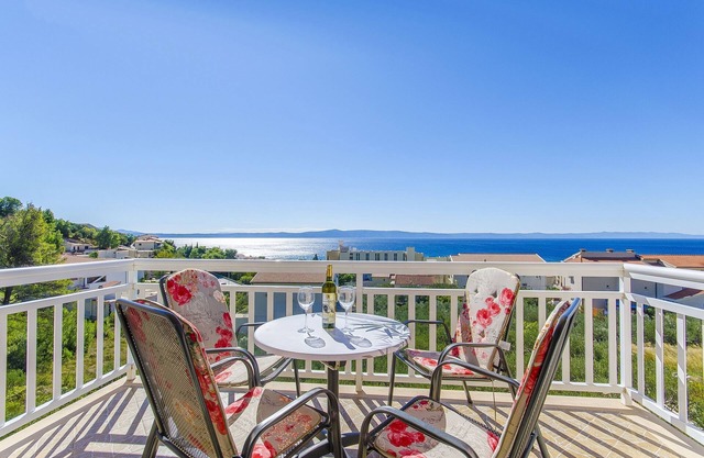 Apartments Seaview (47561-A4) - Tucepi