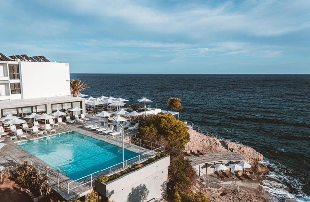Apollo Resort