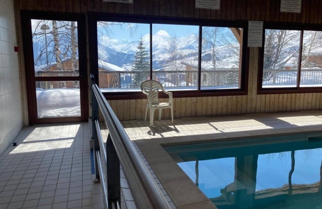 Appartement 2 Chambres Dans un Chalet à La Toussuire Avec Piscine et Sauna