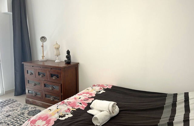 Apparently Duplex 2 bedrooms terrace sea view