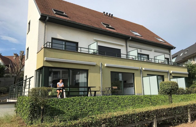 Appartement 3 Slaapkamers met Groot Zonnig Terras + Garage Box - Nabij Strand