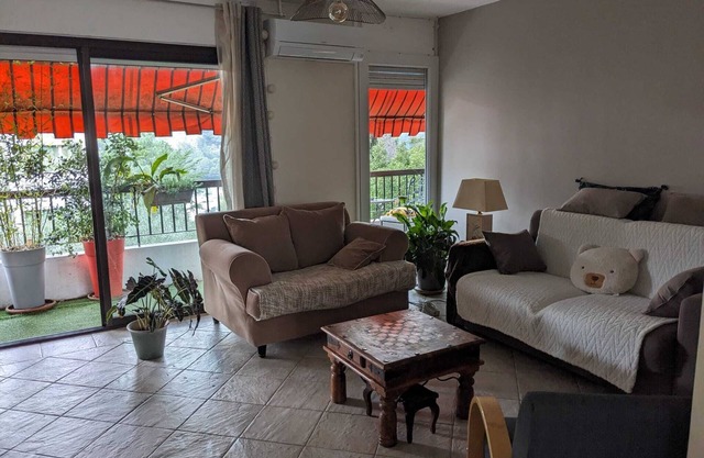 Appartement au Calme Entre Ville et Campagne