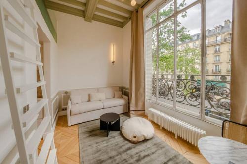 Appartement de standing 3 - tour Eiffel/Invalides