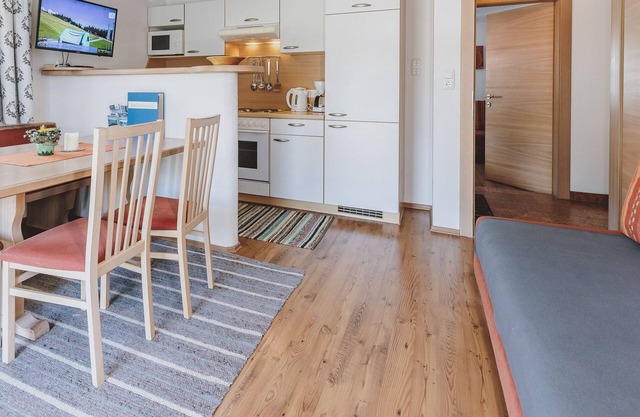 Appartement Haus Elise - TOP 1, balcony & mountain view