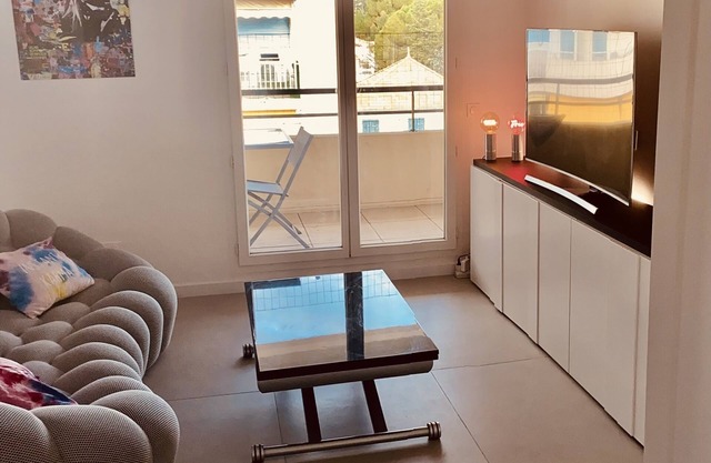 Appartement Terrasse Luxueux à 7 Mins de la Croisette