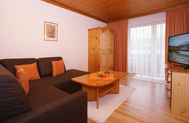 Appt. Brigitte/2 Schlafr./Bath, toilet, balcony - Lackner, apartment