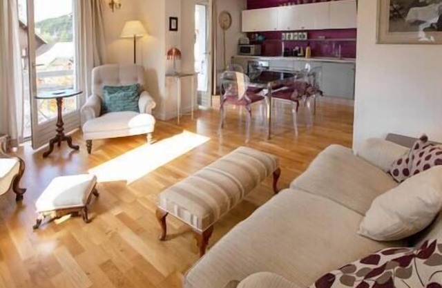 Apt 3 Maison du Village
