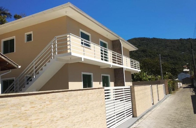 Apto sul da Ilha 02