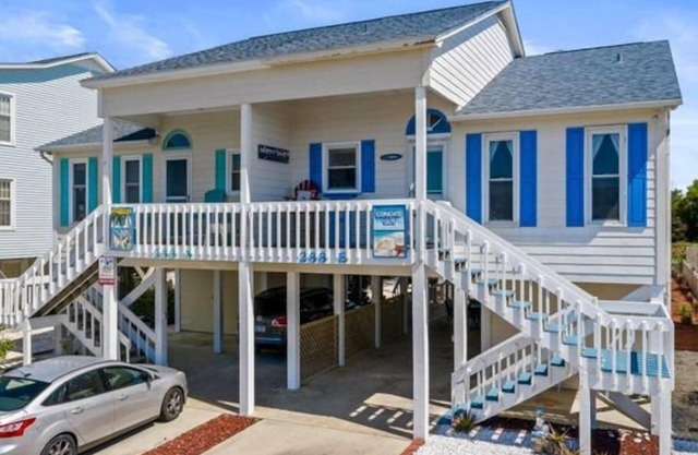 Aqua Haven - Second Street from Beach Home