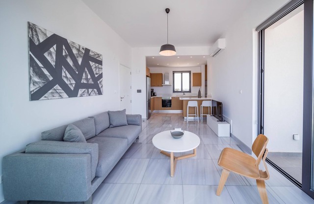 Arcadia 2 101 2 BED - Two Bedroom Apartment, Sleeps 4