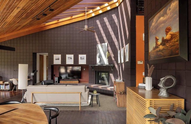 Architects Dream Home - Secluded Mountain Retreat