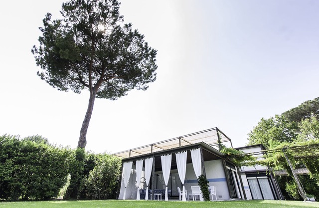 Architectural/Minimal Villa in Forte dei Marmi, Roma Imperiale