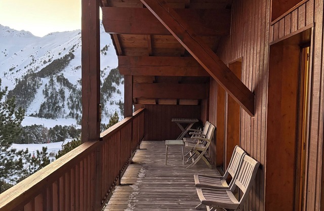 Arcs 2000: 10-person apartment close to the slopes with panoramic terrace