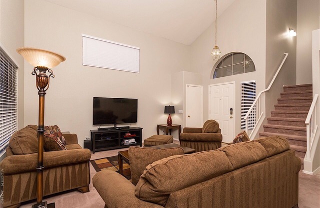 Arrowhead Area, Quiet, Comfy, 4 TVs