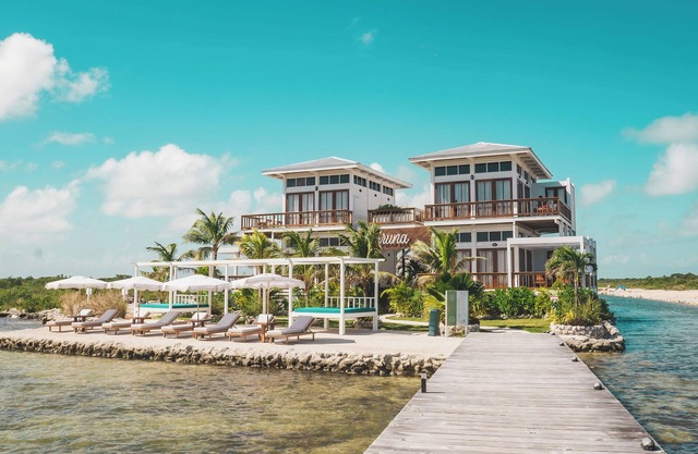 Aruna Resort & Villas