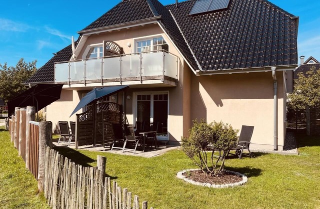 Asia - terrace, barbecue, dogs allowed, Baltic Sea 6km away, WLAN, bicycle shed